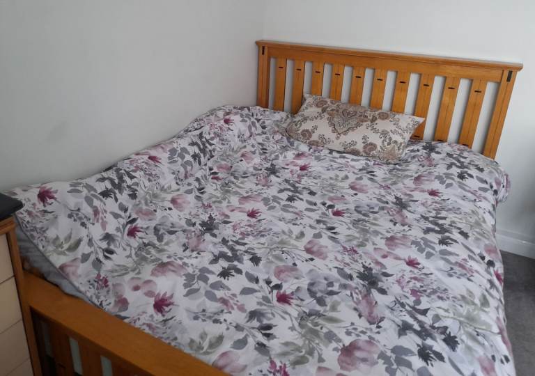 Room in gillingham 