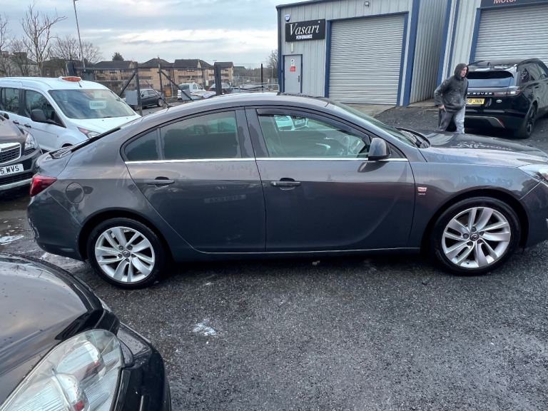 Vauxhall, INSIGNIA, Hatchback, 2014, Manual, 1796 (cc), 5 doors mot 6/26 must be cheap £1495