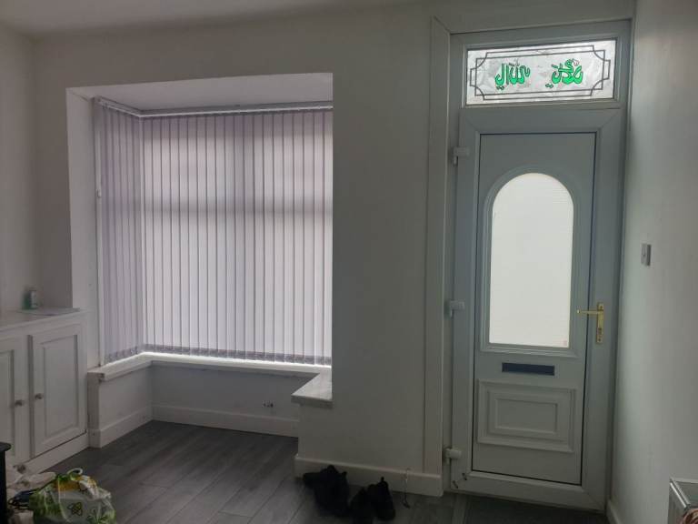 2 bedroom house to rent B8 1ql