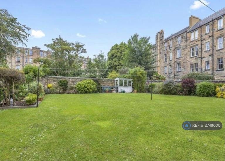 2 bedroom flat in Fountainhall Road, Edinburgh, EH9 (2 bed) (#2748000)