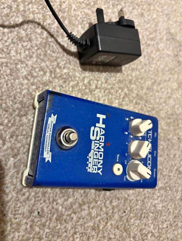 TC Helicon Harmony Singer