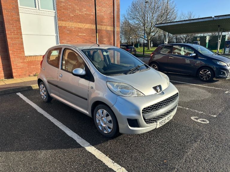 Peugeot, 107, Hatchback, 2010, Manual, 998 (cc), 5 doors