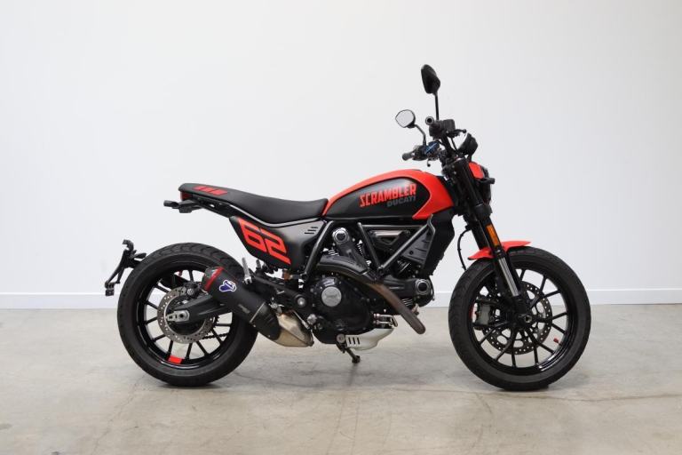 Ducati Scrambler Full Throttle, 2023 Model, 1 Previous Owner 
