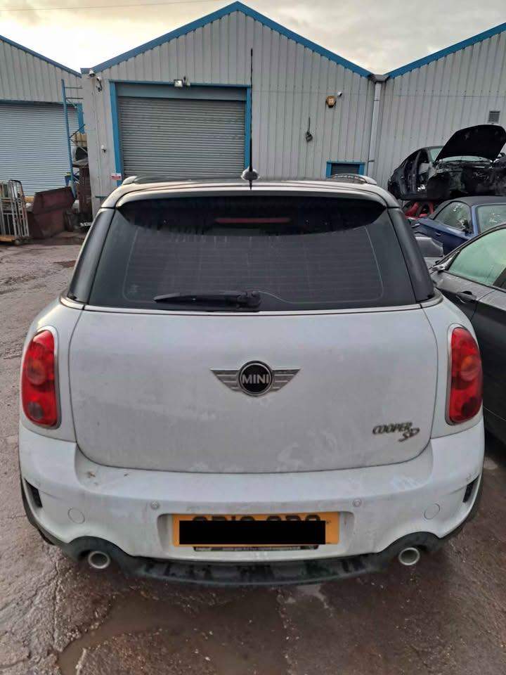 MINI COOPER S 2.0D R60 BREAKING PARTS BUMPER BONNET LIGHT SLAM PANEL RAD PACK DOOR TAILGATE