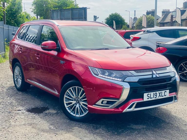 Mitsubishi Outlander 2.4h Twinmotor 13.8kwh 4h AUTOMATIC FSH ULEZ FREE