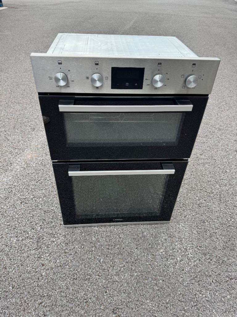 Lamona integrated oven, excellent condition possible Delivery