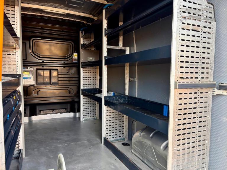 2021 Volkswagen Crafter 2.0 TDI 140PS Trendline Mwb Van ***Automatic / Workshop Van*** PANEL VAN ...