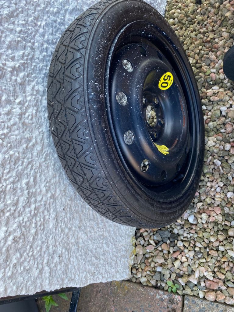 Volkswagen Polo Spare Wheel and Puncture repair kit 