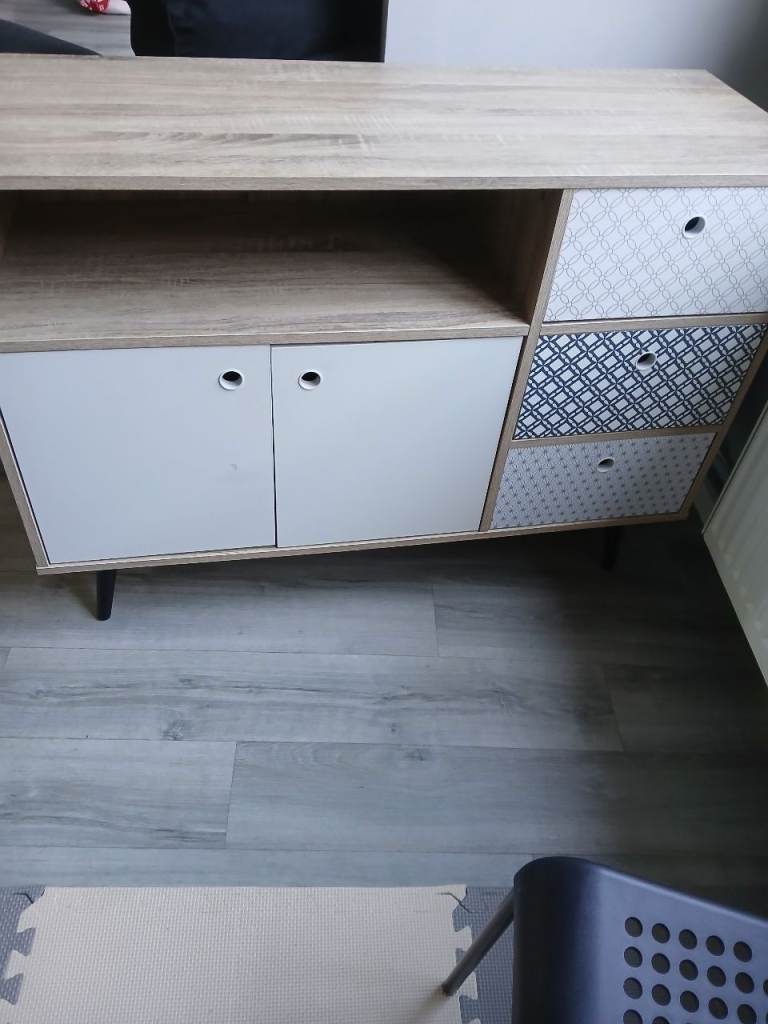 Stylish Multicoloured TV Unit / Sideboard – Good Condition