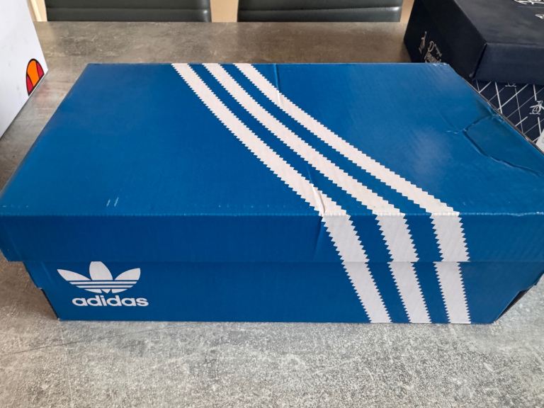 Adidas Samba OG Trainers – White, UK Size 8, New in Box