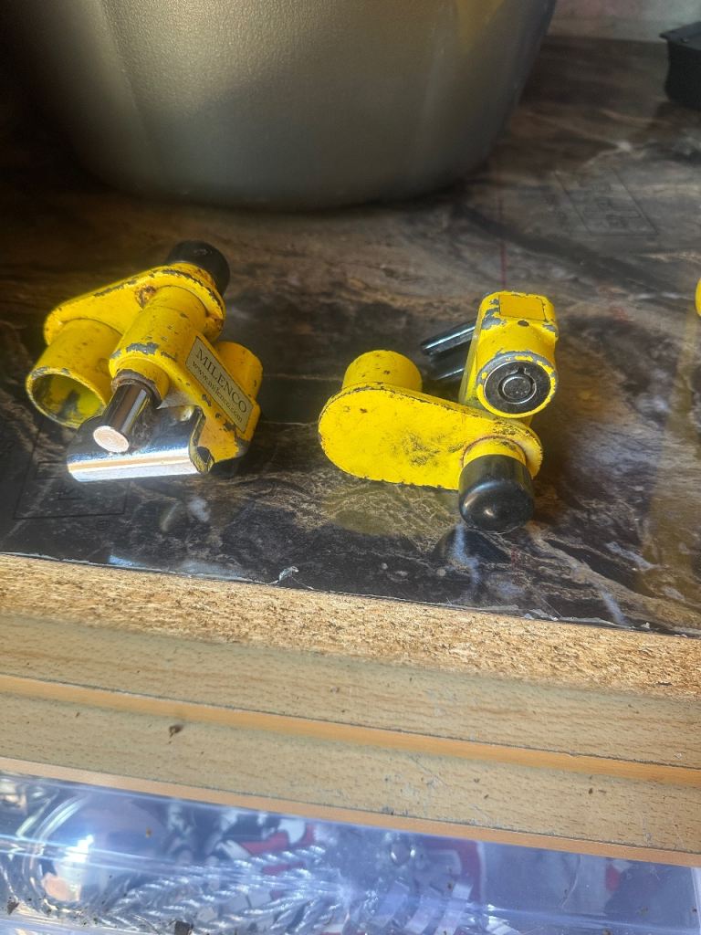 Caravan rear steady locks