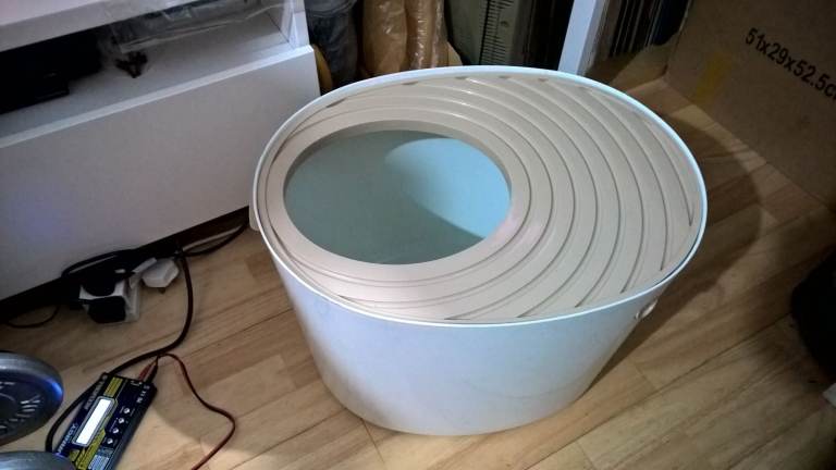 Big Enclosed Cat Litter Tray in perfect clean condition,