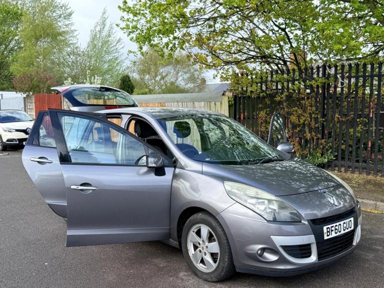 2010 Renault Scenic 1.5 dCi 110 Dynamique TomTom 5dr EDC MPV Diesel Automatic