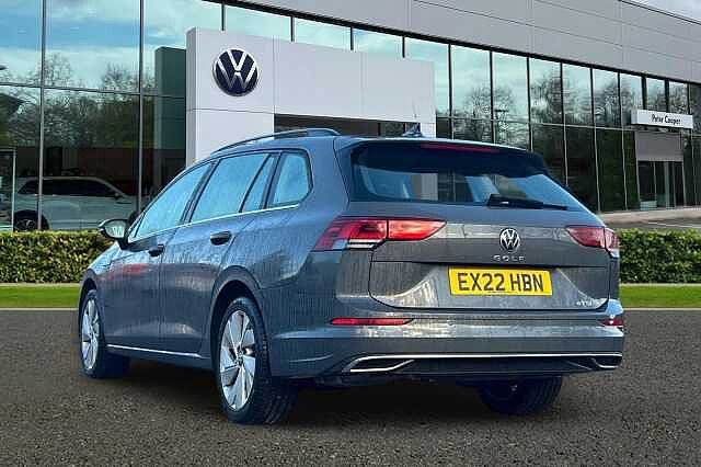 2022 Volkswagen Golf 1.5 eTSI 150 Style 5dr DSG Estate Petrol Automatic