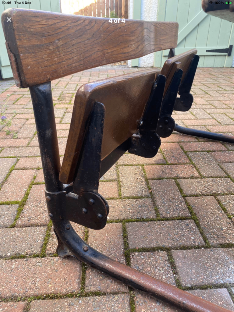 😎BEAUTIFUL 😎OLD SCHOOL DESK FROM STRANDTOWN PRIMARY SCHOOL 😎