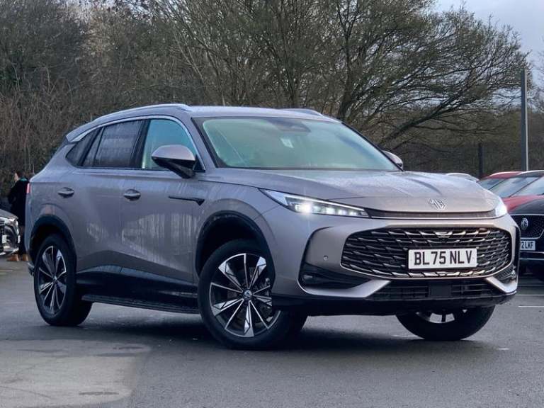 2025 MG MG HS 1.5 T-GDI 24.7kWh Trophy Auto Euro 6 (s/s) 5dr Automatic SUV Hybrid Automatic