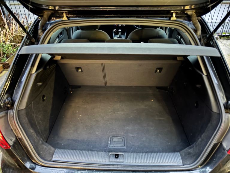 Audi, A3, Hatchback, 2018, Manual, 1598 (cc), 5 doors