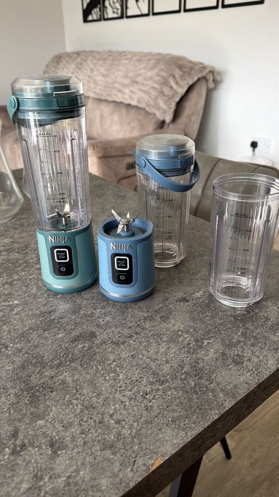 2 x Ninja Blast Cordless Portable Blenders – Excellent Condition + Extra Cup