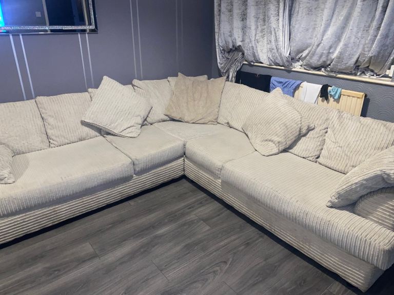 Cream Corner Sofa with Cushions – Good Condition