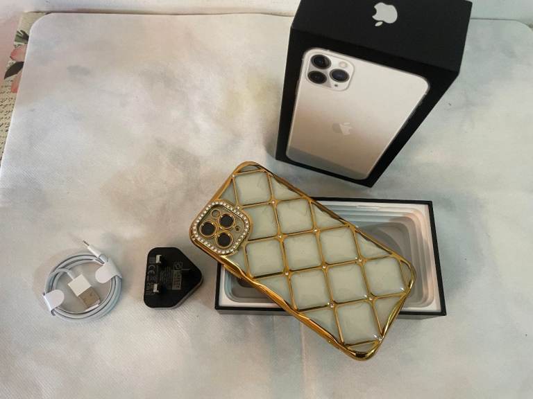 iPhone 11 ProMax 64gb in box
