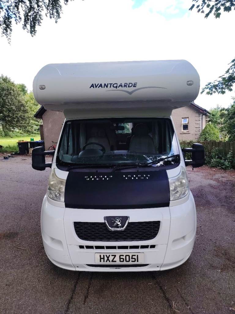 Peugeot 6 berth Motorhome Avantgarde Autoquest 180 6 belts