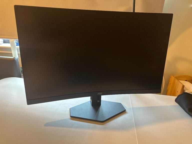 AOC 27inch curved FHD 280hz gaming monitor 