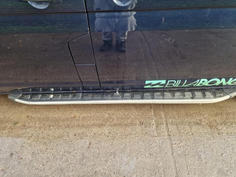 2011 VW Volkswagen Transporter Blue High Roof 6 Seat Crew Cab  Drives Perfect