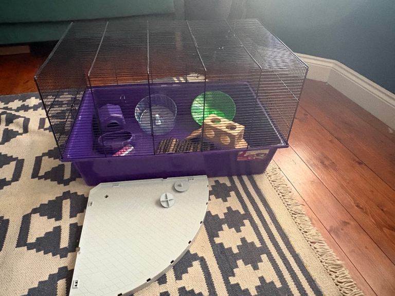 Hamster cage and accessories 