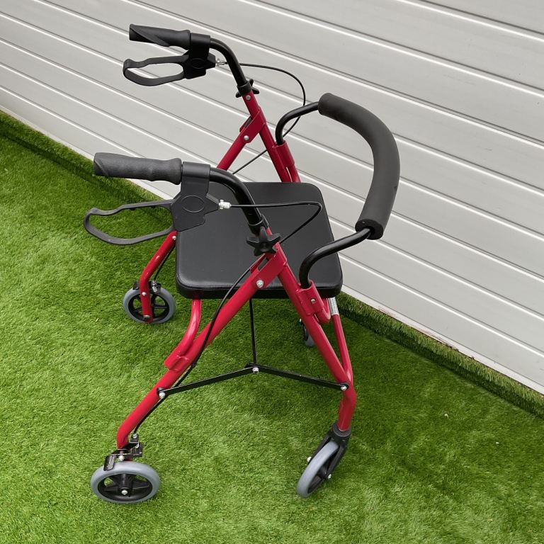 4 Wheeled Rollator Walker with Padded Seat