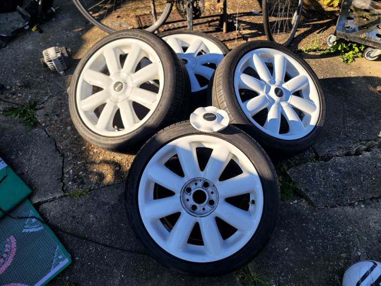 Mini white alloy wheels 17" 4x100