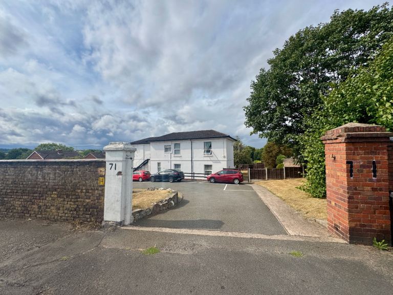 ONE/Studio Flat In Kidderminster ALL BILLS INCLUDED