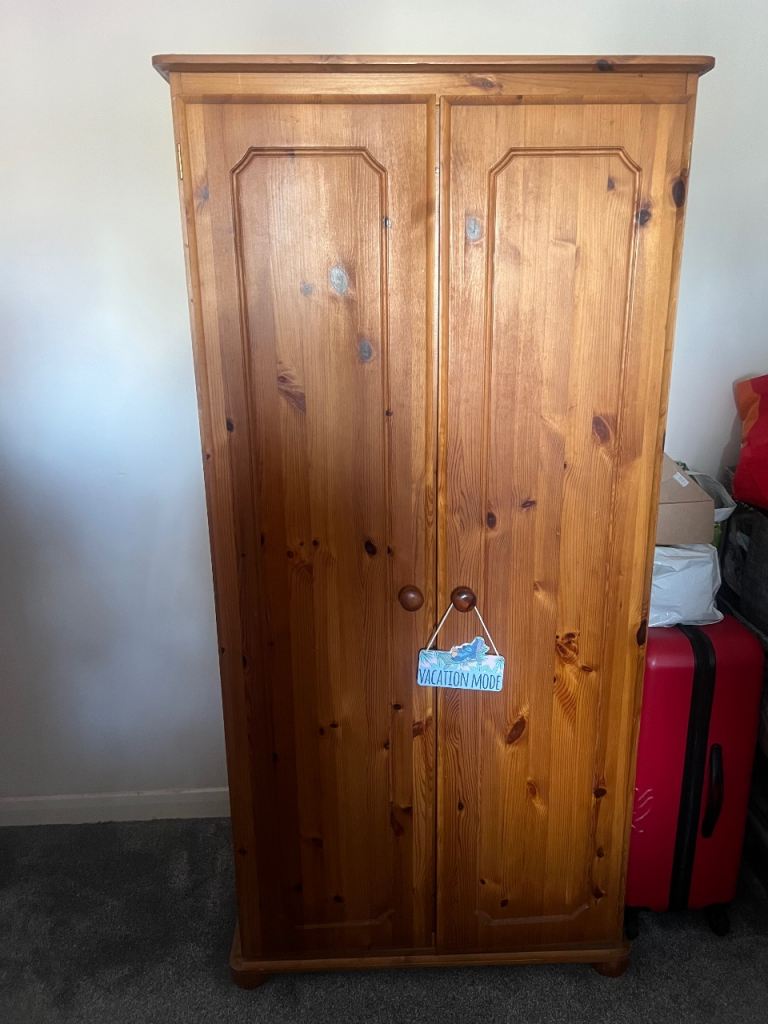 Wardrobe 