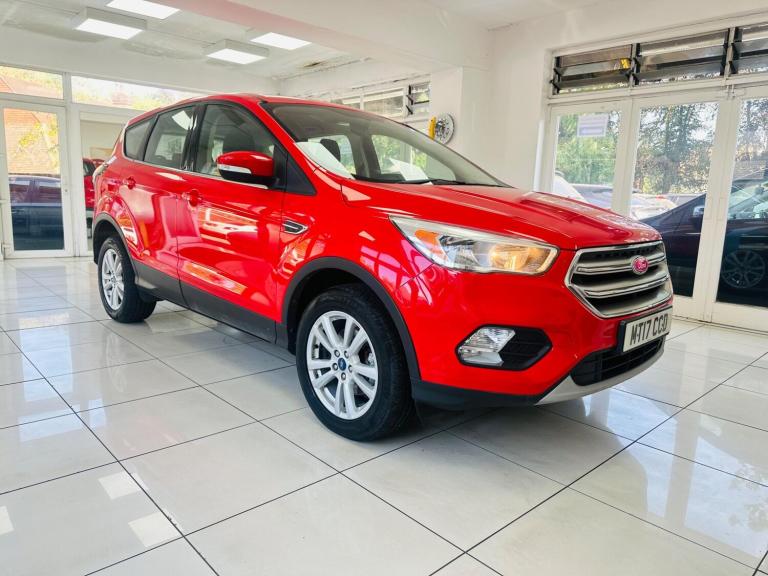 2017 Ford Kuga 1.5T EcoBoost Zetec Euro 6 (s/s) 5dr HATCHBACK Petrol Manual