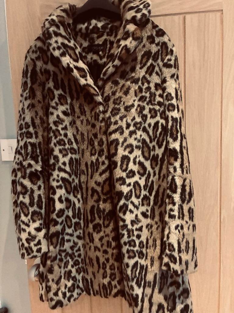 TopShop Faux fur leopard Print coat – Size 8