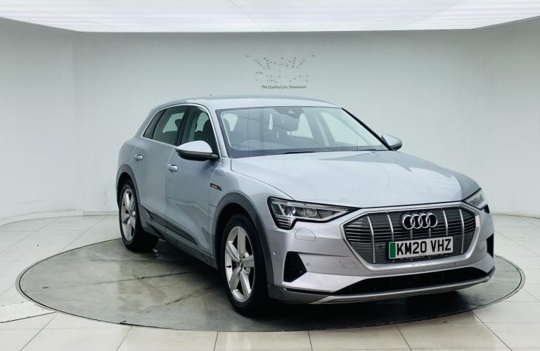 AUDI E-TRON 50 Technik 2020