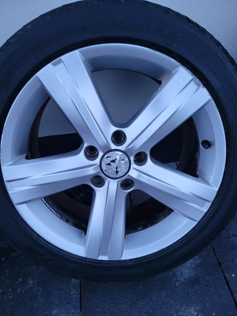 Volkswagen tyres 
