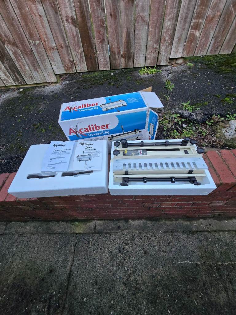 REDUCED Axcaliber dovetail jig