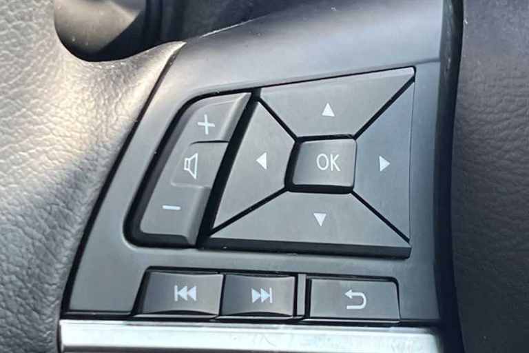 2022 Nissan Juke 1.6 HYBRID TEKNA 5DR AUTO Hatchback Hybrid Automatic