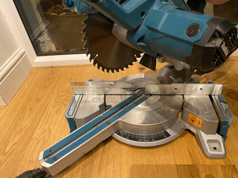 Makita LS0816F 110v compound Mitre saw