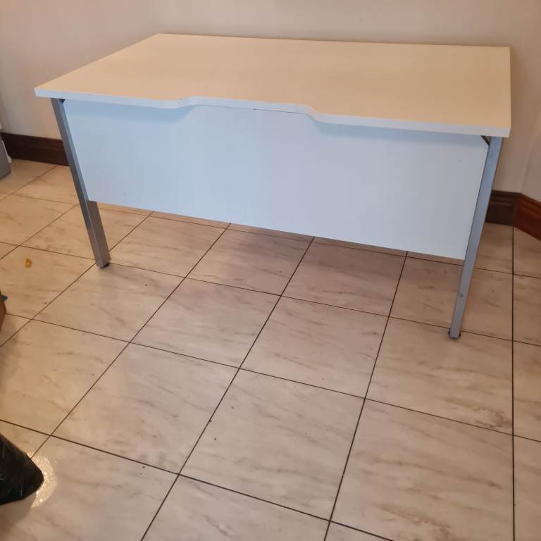 White 1400 mm office desk