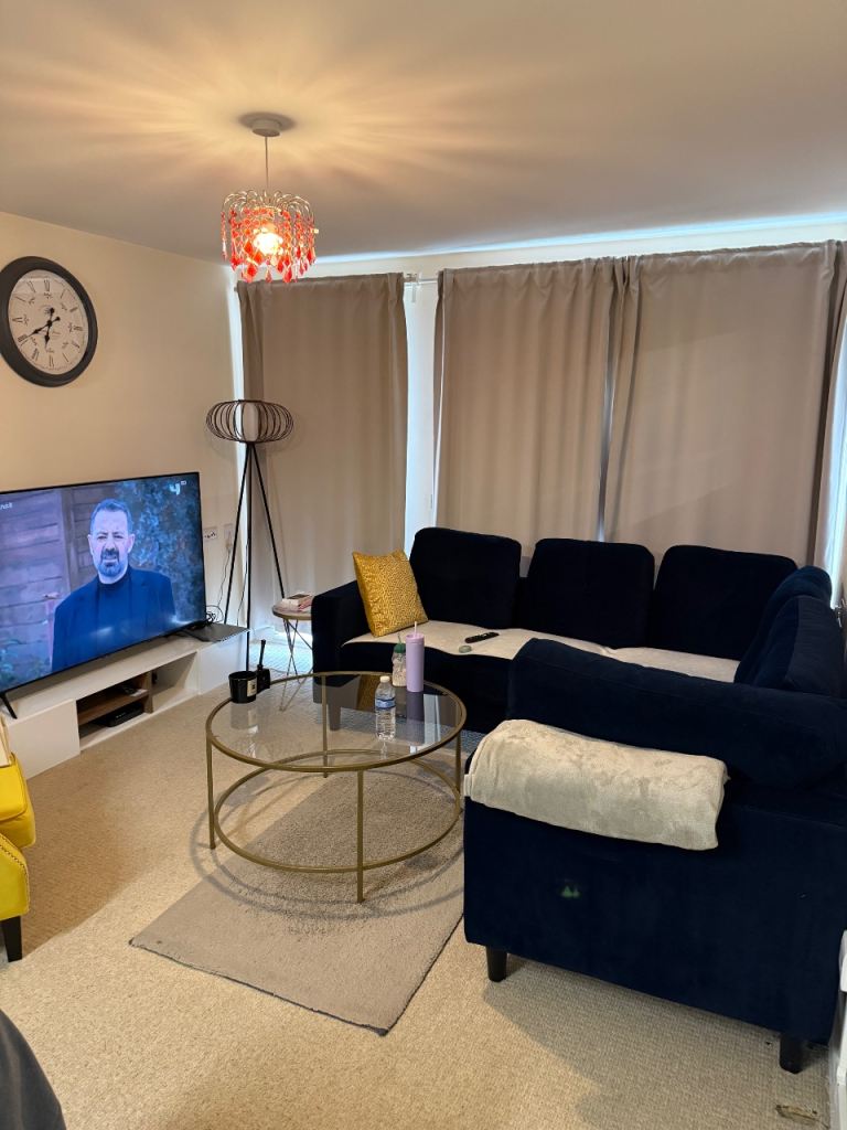 Council one bedroom Wimbeldon 