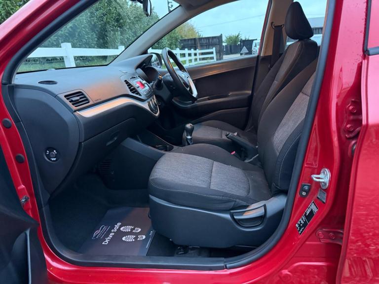 2013 Kia Picanto 1.0 1 5dr HATCHBACK PETROL Manual