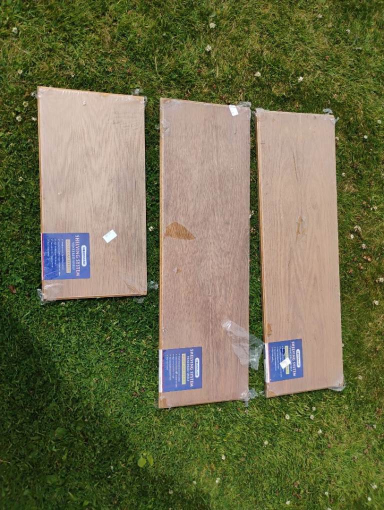 HOMEBASE Veneered Light Oak Shelves – NEW