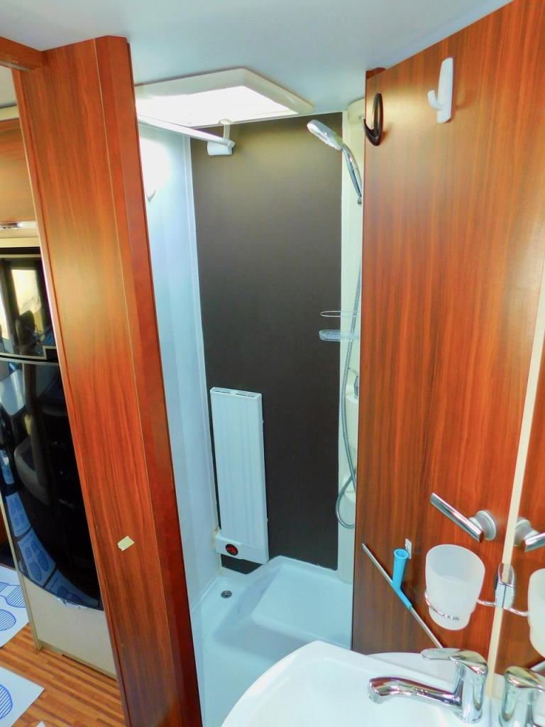 Adria Sonic Supreme i710 SBC 4 Berth with 2 x DOUBLE BEDS Motorhome for Sale