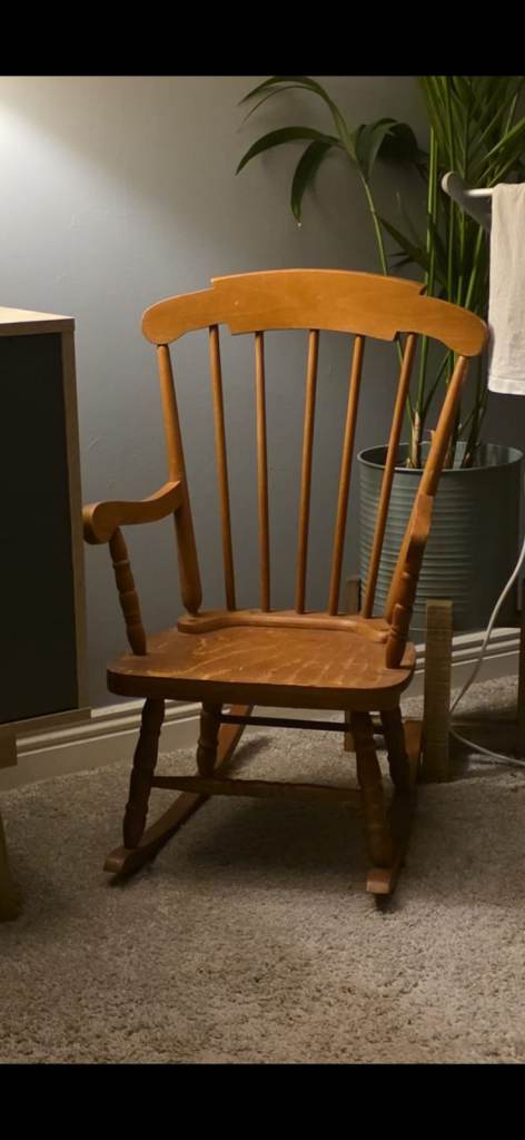 Wooden Rocking Chair – Good Condition