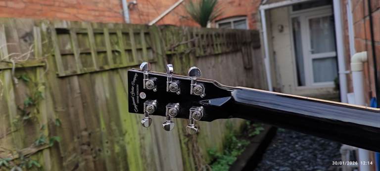 Tanglewood tw4cebs 
