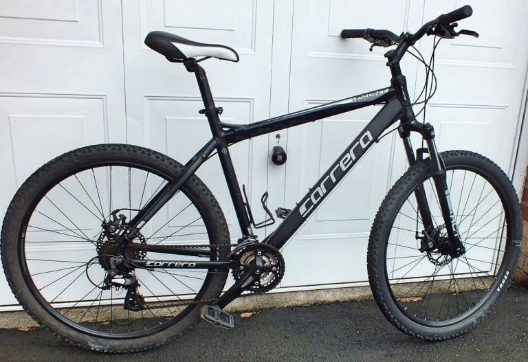 Carrera Vengeance Mountain Bike for Tall Person