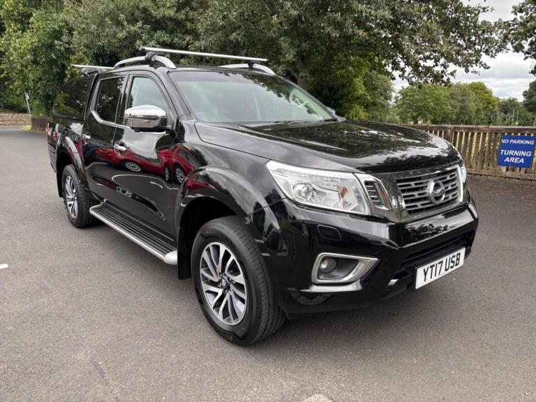 2017 Nissan Navara Double Cab Pick Up Tekna 2.3dCi 190 4WD Auto PICK UP DIESEL Automatic