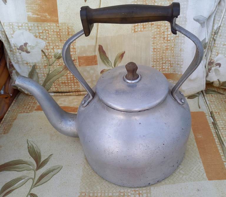 Esse Vintage Stove Kettle