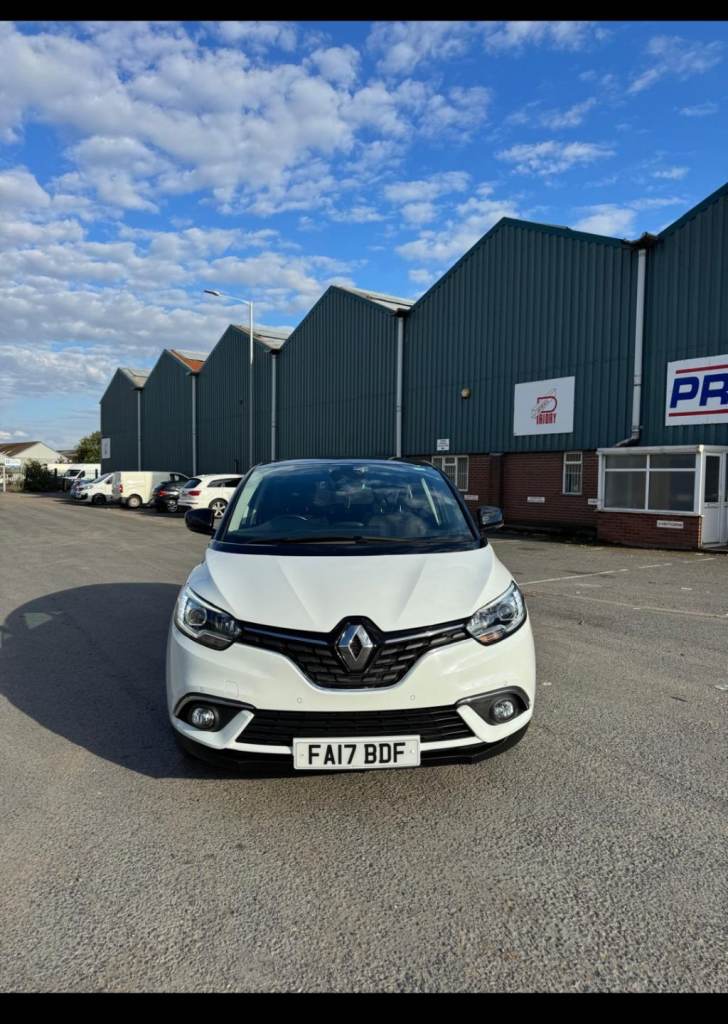 Renault, SCENIC, MPV, 2017, Manual, 1198 (cc), 5 doors